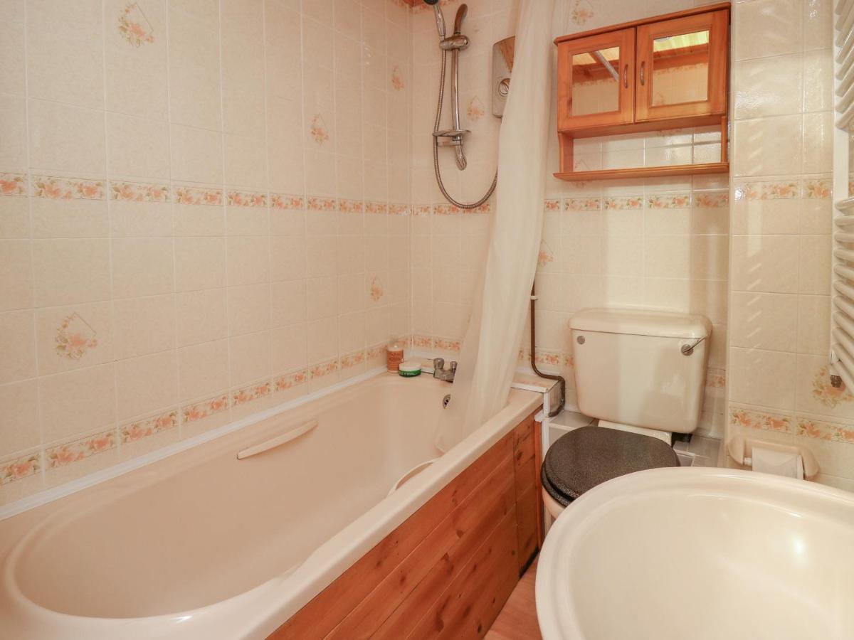 Brook Cottage Llanidloes Luaran gambar